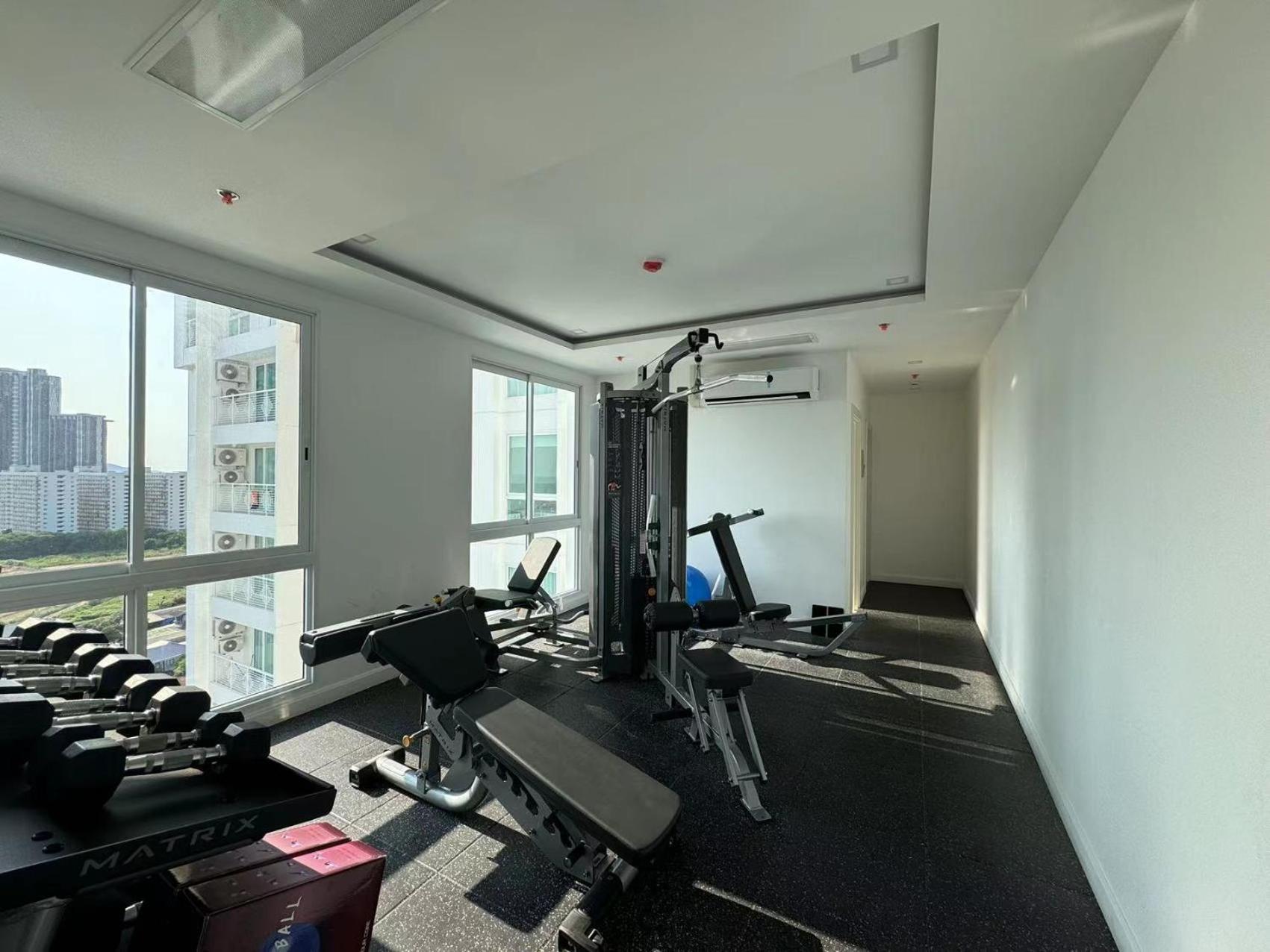 The Empire Chic Residence Jomtien & Yahaha Esterno foto