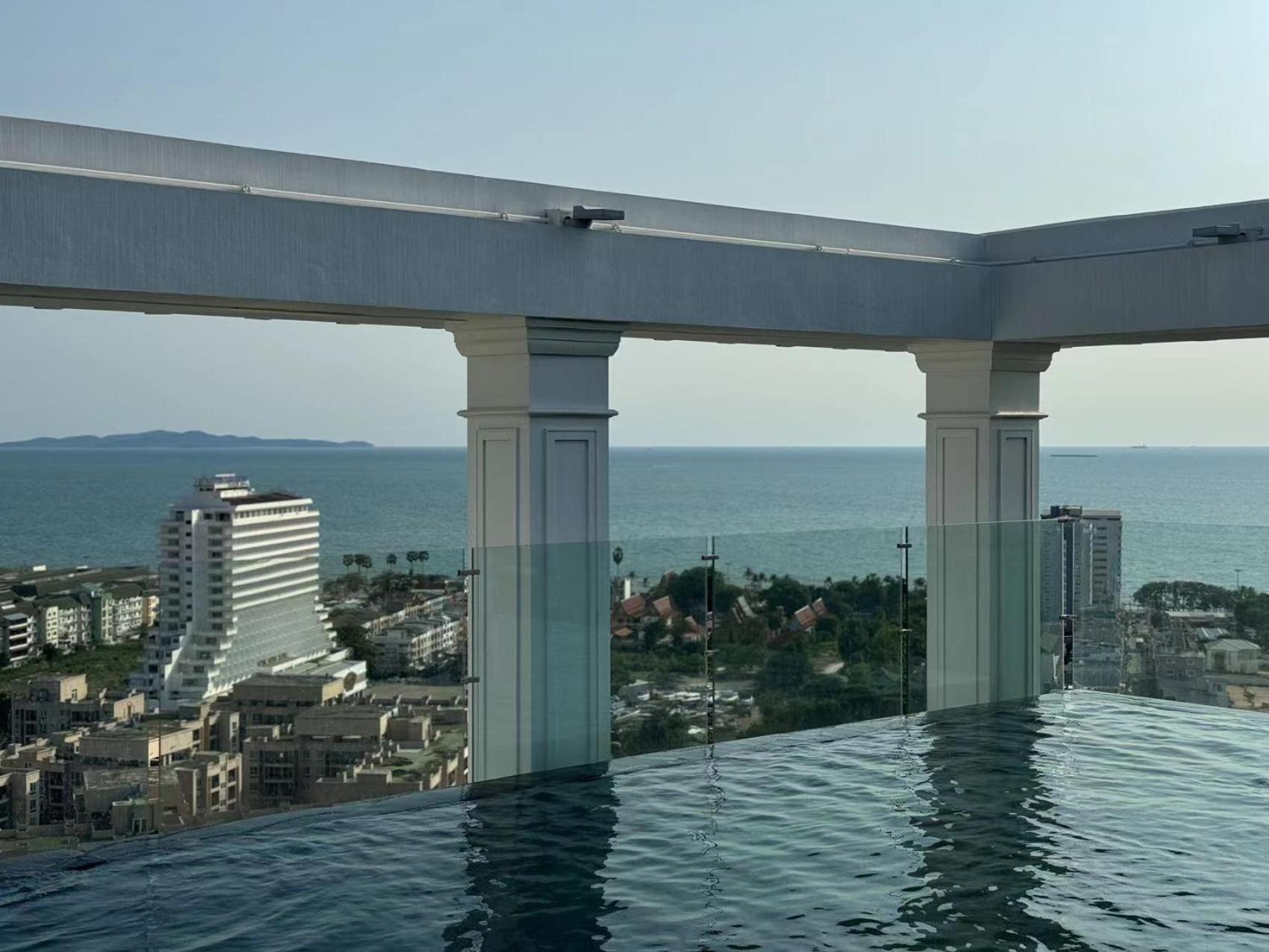 The Empire Chic Residence Jomtien & Yahaha Esterno foto