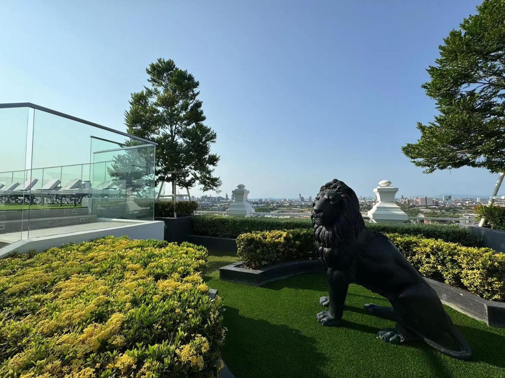 The Empire Chic Residence Jomtien & Yahaha Esterno foto