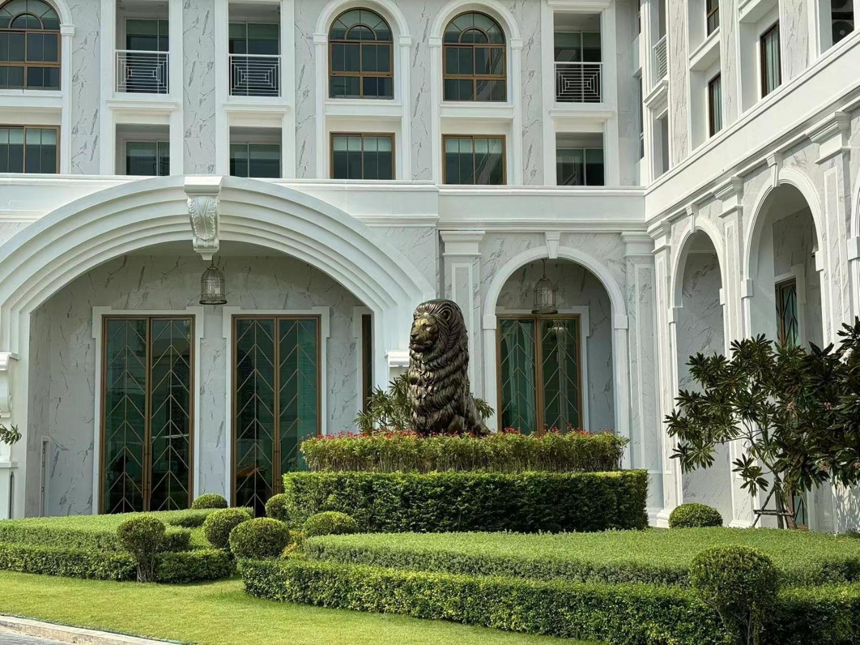 The Empire Chic Residence Jomtien & Yahaha Esterno foto
