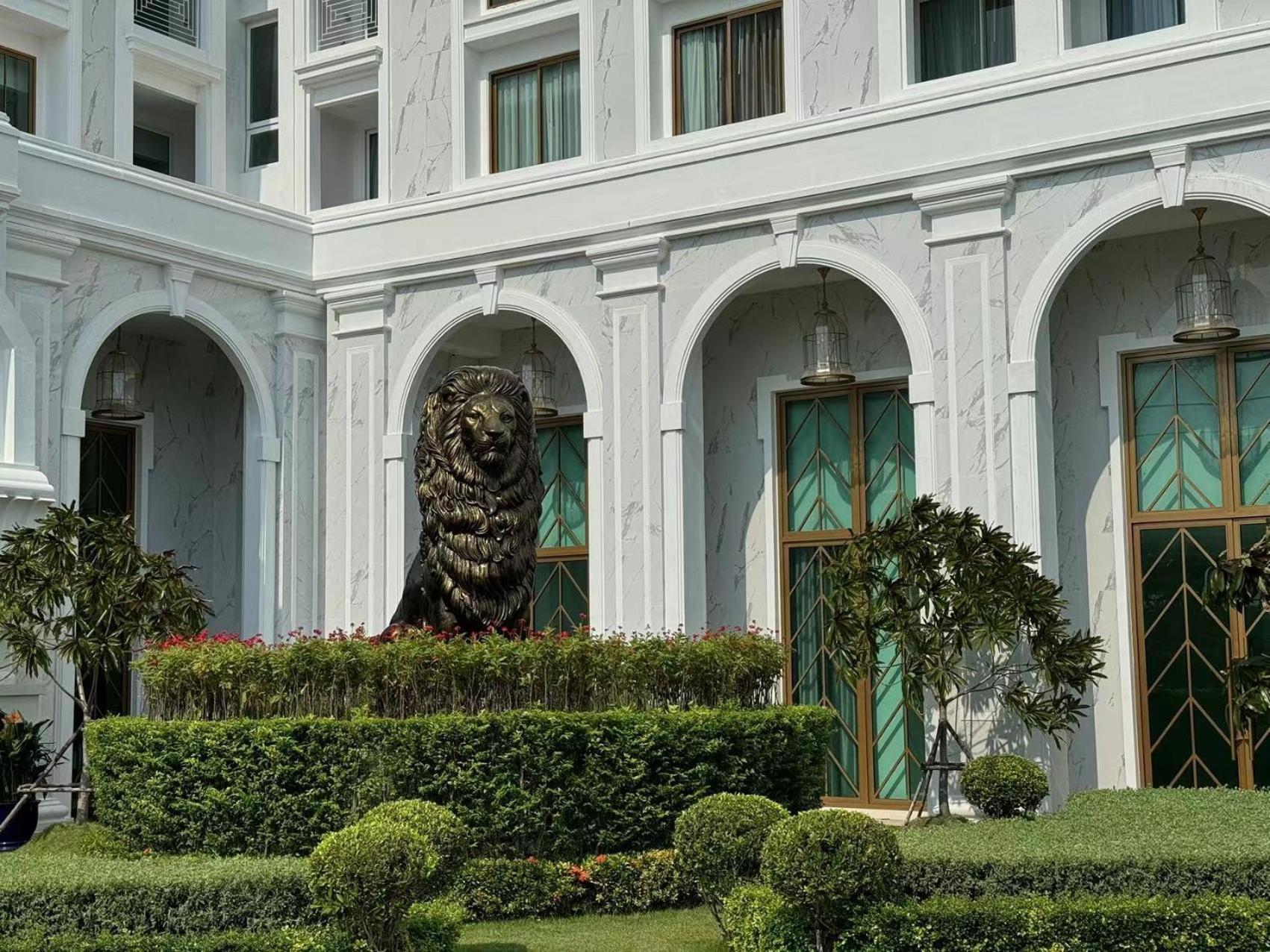 The Empire Chic Residence Jomtien & Yahaha Esterno foto
