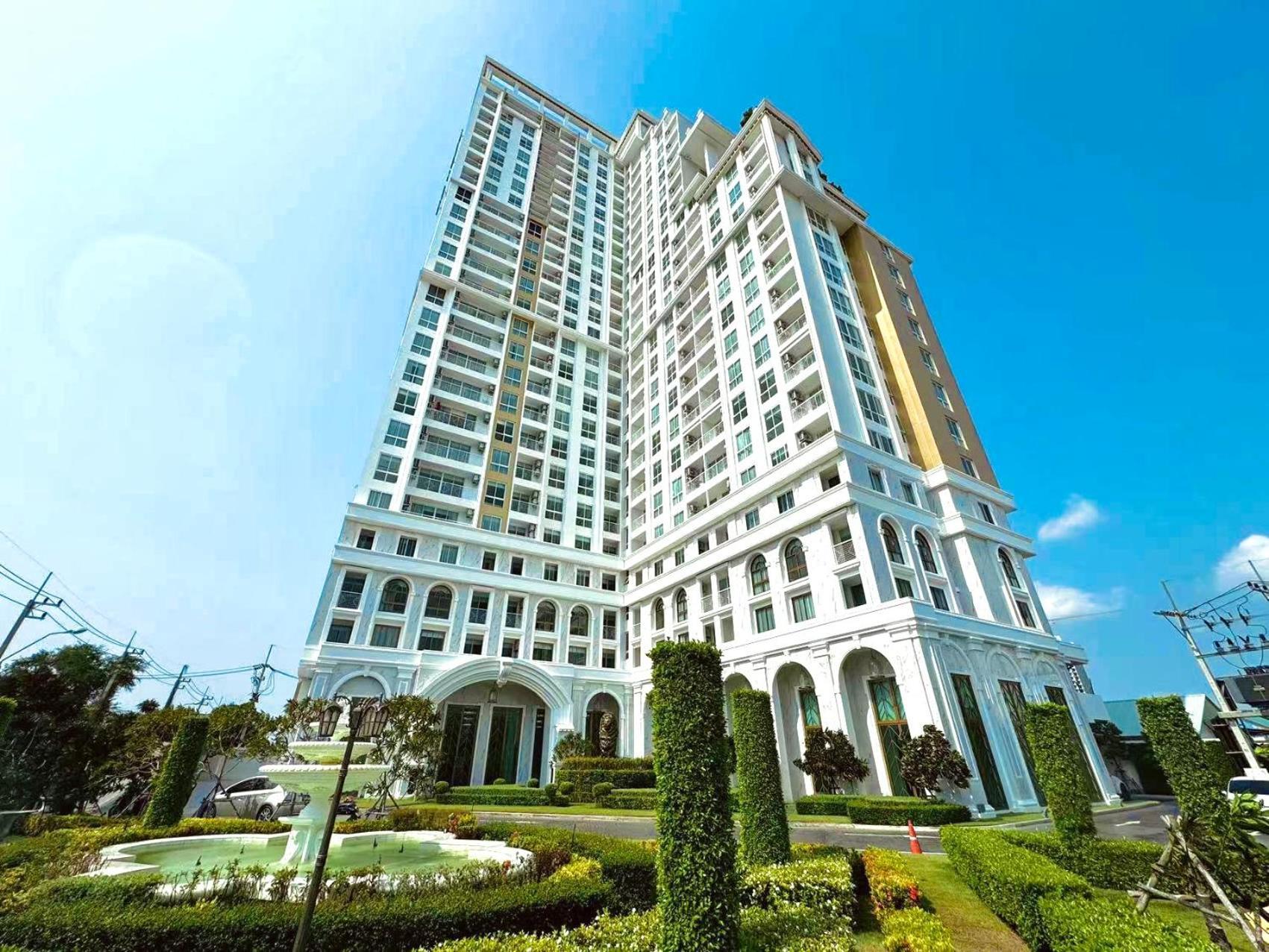 The Empire Chic Residence Jomtien & Yahaha Esterno foto